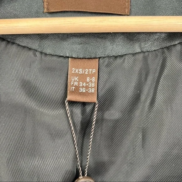 Danier Leather Moto-Style Jacket - Picture 5 of 7